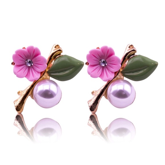 Jewelry - 🌺Colorful Flower & Pearl Earrings
